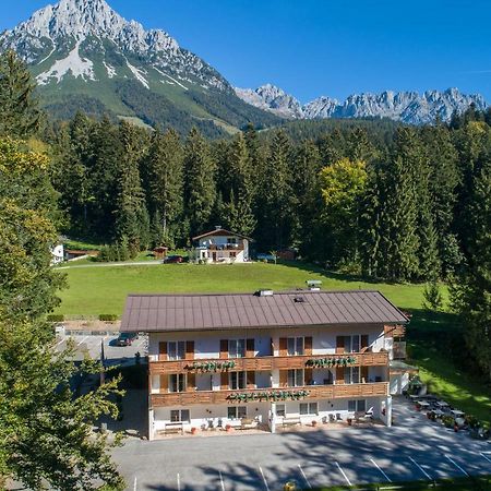 Pension Und Appartements Hartkaiser Ellmau Exteriér fotografie