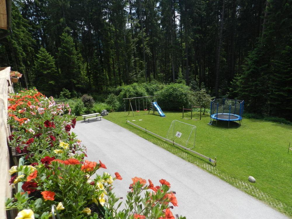 Pension Und Appartements Hartkaiser Ellmau Exteriér fotografie